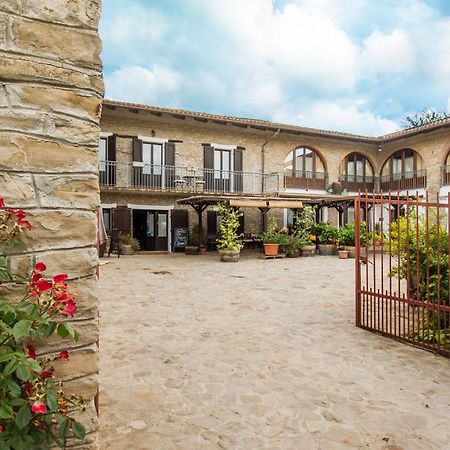 منزل الضيف Cossano Belbo  في Agriturismo Tenuta San Giuseppe المظهر الخارجي الصورة